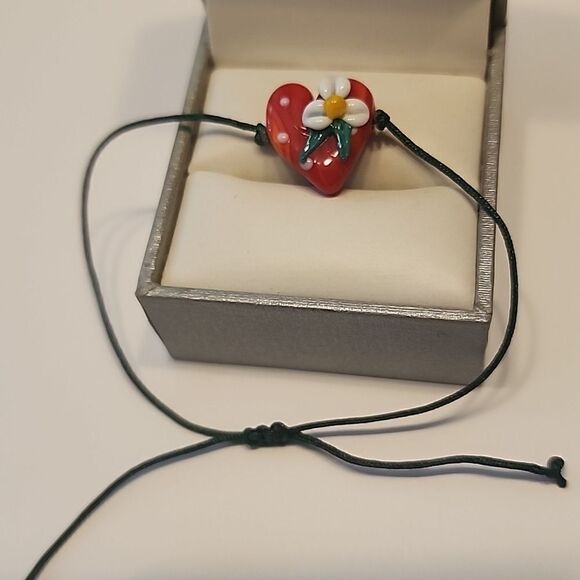 Heart Adjustable Bracelet - Picture 1 of 3